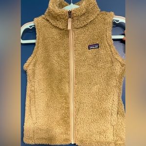 Patagonia Girls fleece vest size M(10)